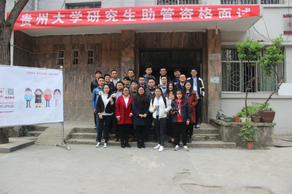 大学毕业发什么证书